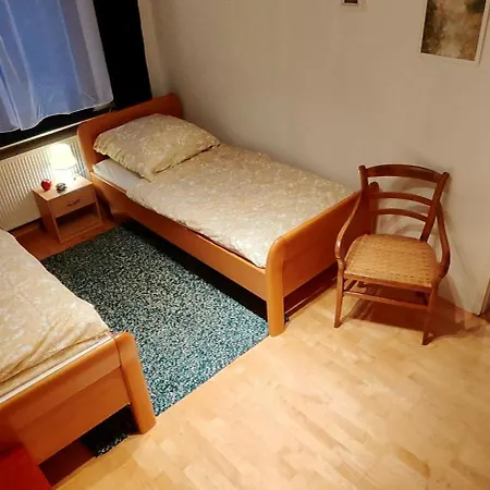 アパート Maerchen